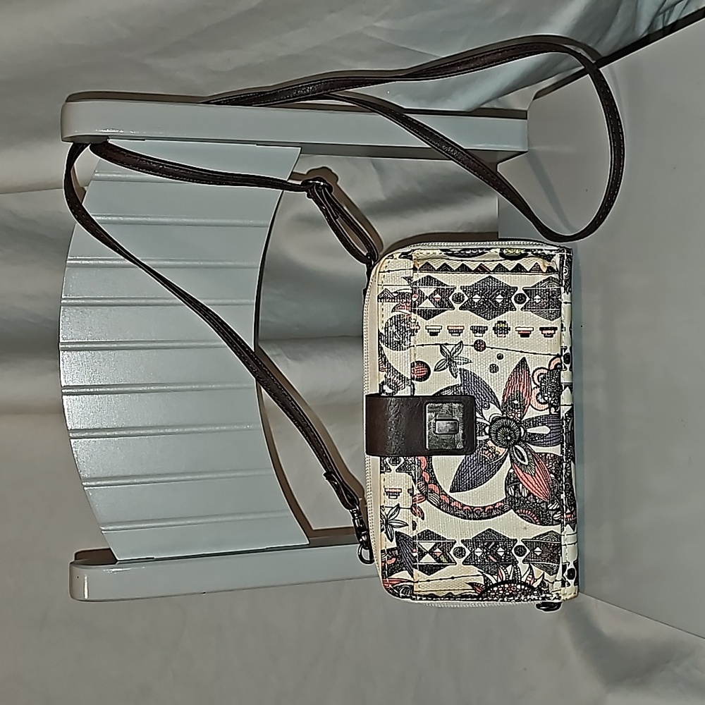 Sakroots Large Cell Phone Crossbody Bag